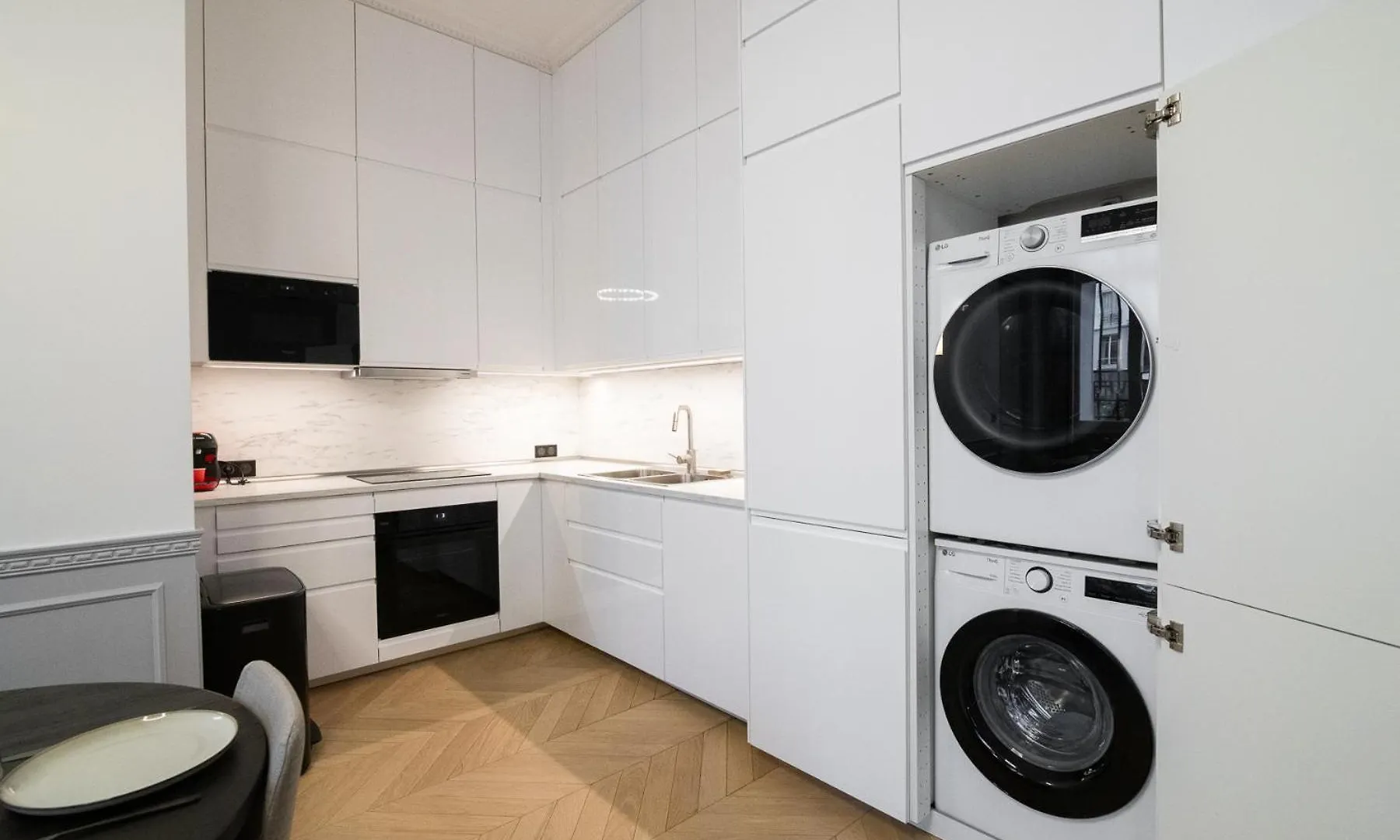 Appartement Neuf Et Luxueux Climatise A Paris 17