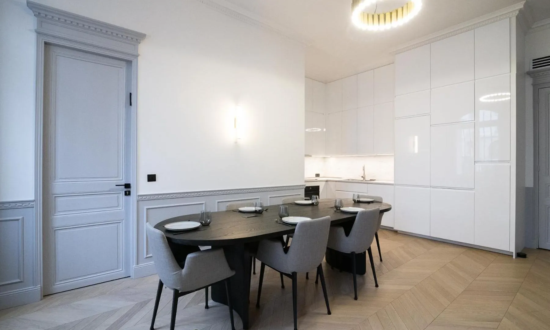 Appartement Neuf Et Luxueux Climatise A Paris 17 Apartment